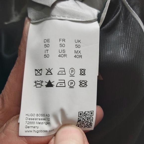 Hugo boss Tuxedo for sale $800 - Picture 3 of 4